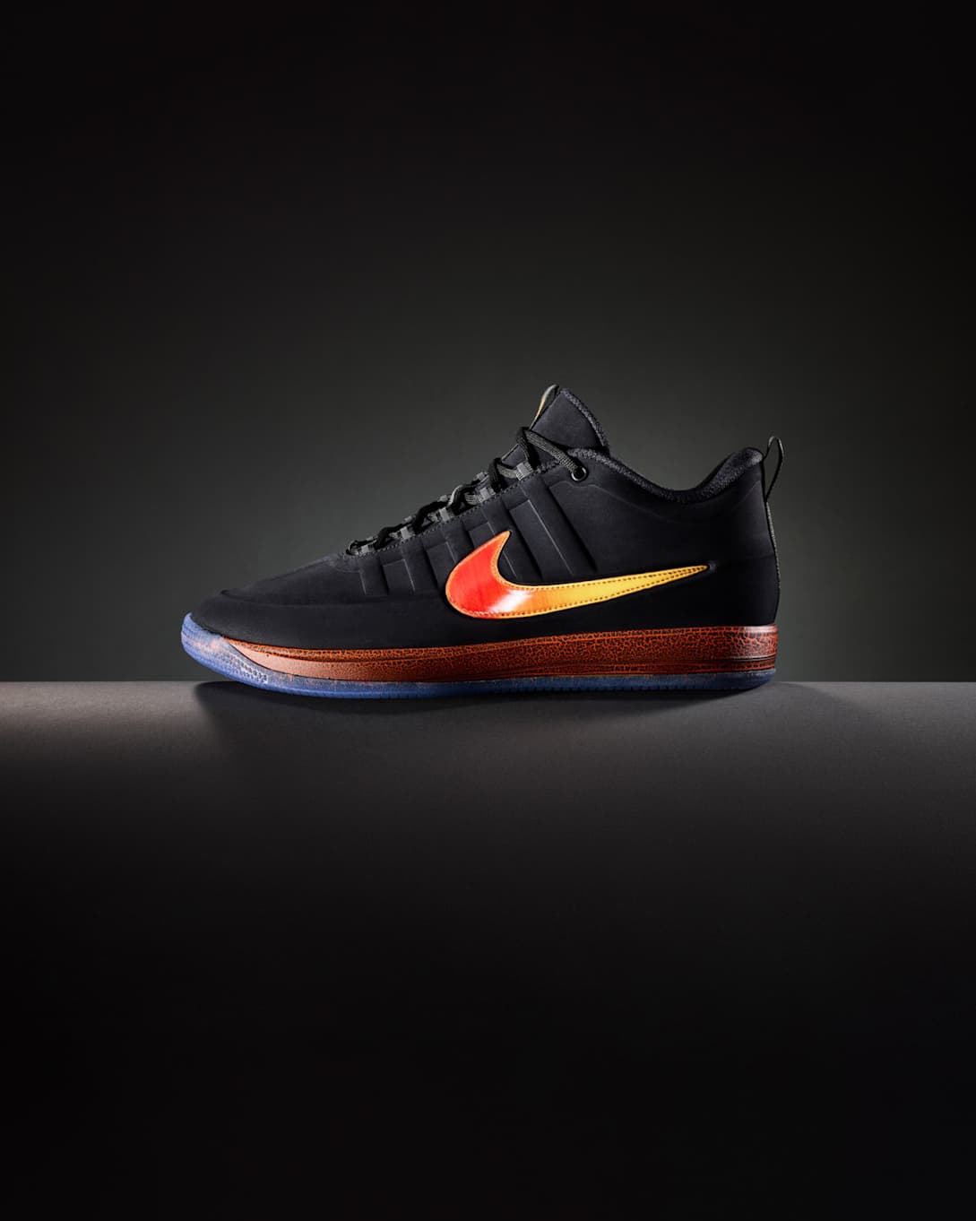 デビン・ブッカーのNikeにおける新しいチャプターを開くブック 2 