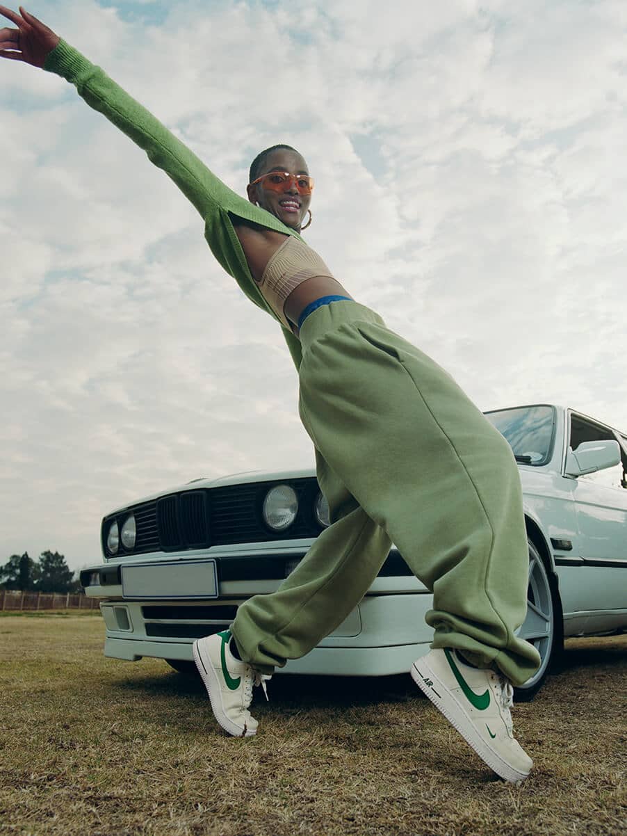 NIKE スウェットパンツ バギー - メルカリ