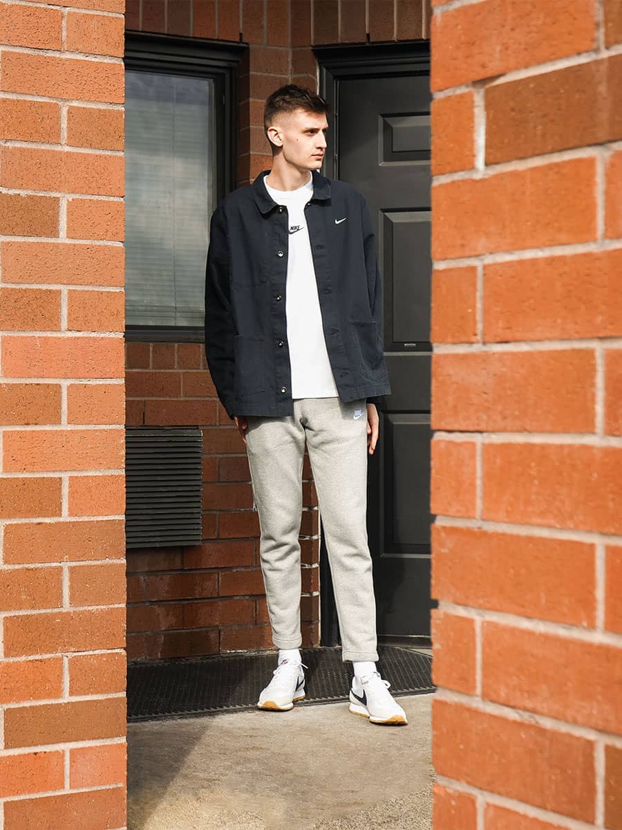 Comment porter un pantalon de survetement. Nike FR