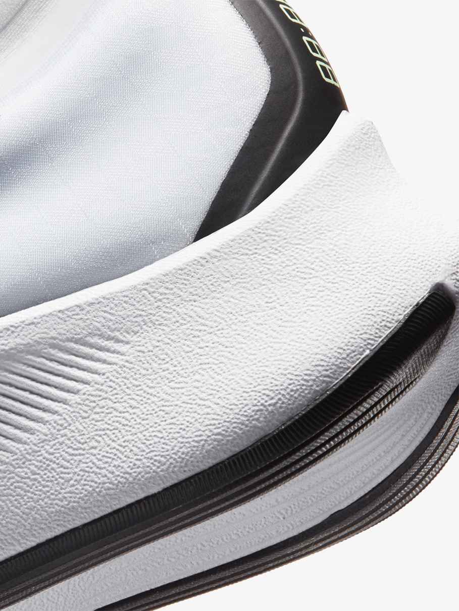 NIKE - 美品 NIKE ナイキ zoomfly 3 ズームフライ 3 ブライトマンゴー Nike Zoom Fly. Featuring the Zoom Fly 3. Nike JP