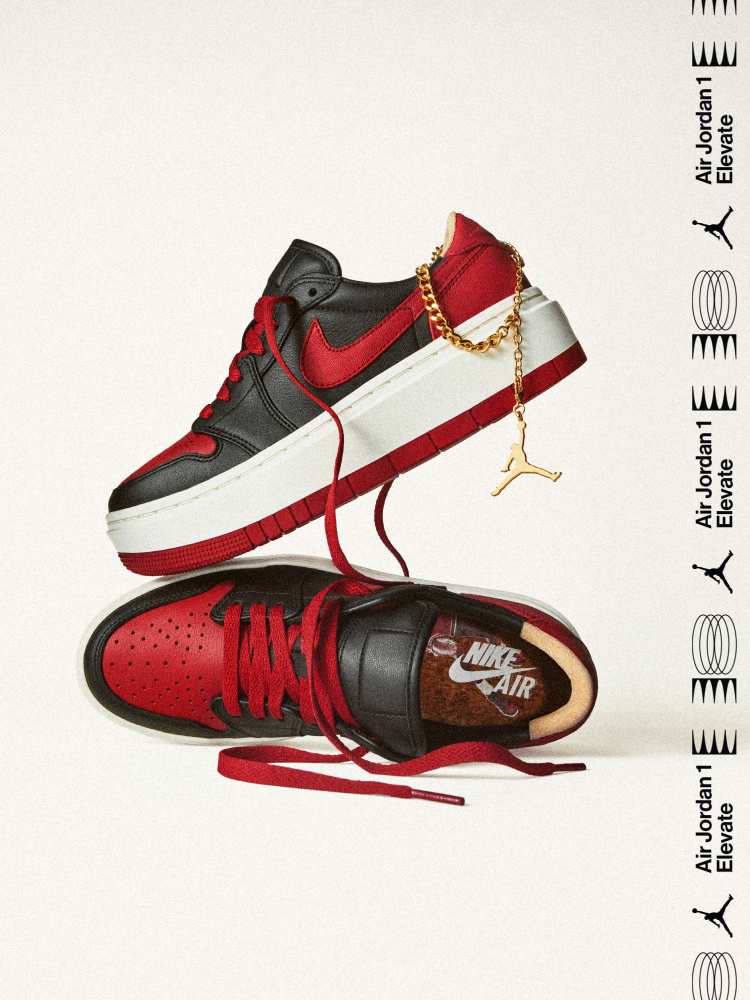ナイキ　エアジョーダン　紫と赤　ウィメンズスウェットシャツファイヤーレッド Nike Women's Air Jordan 1 Low Elevate 