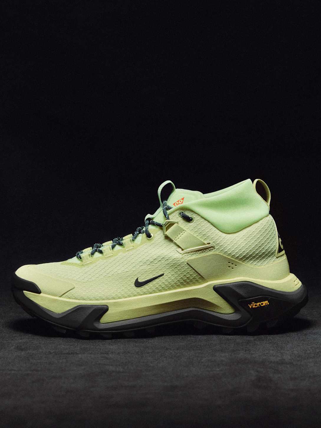 Introducing the Nike ACG Zegama Hike: Tough on the Trail, Gentle on the  Feet. Nike.com