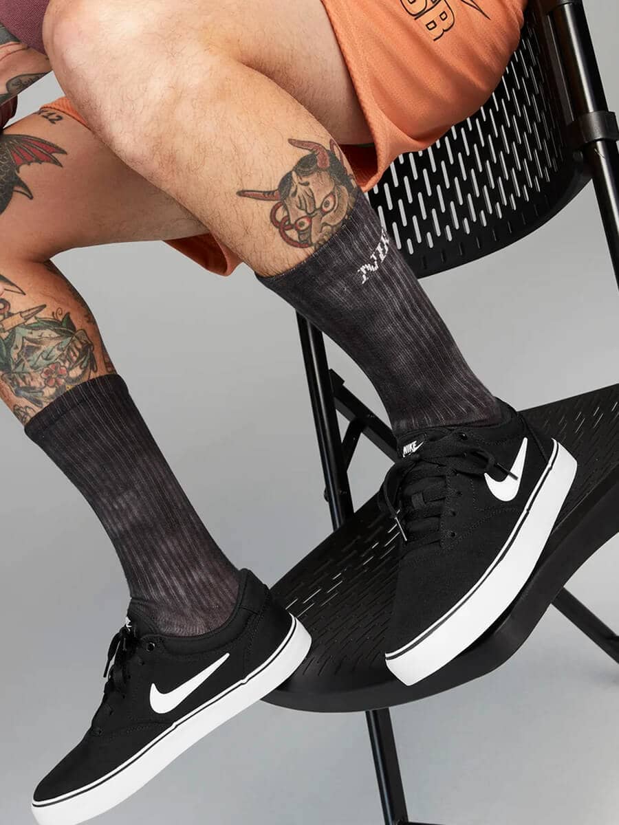 Scopri le cinque migliori scarpe in tela Nike. Nike CH