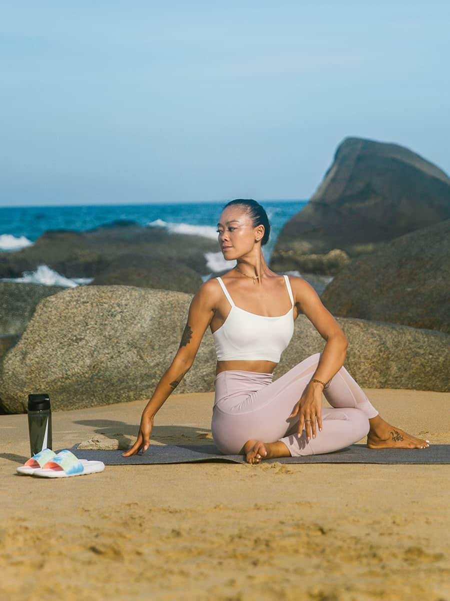 Los mejores pantalones de yoga Nike para mujer. Nike ES