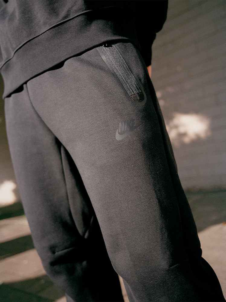 Tech Fleece 松木玖生のオフピッチ.オンラインストア (通販サイト)
