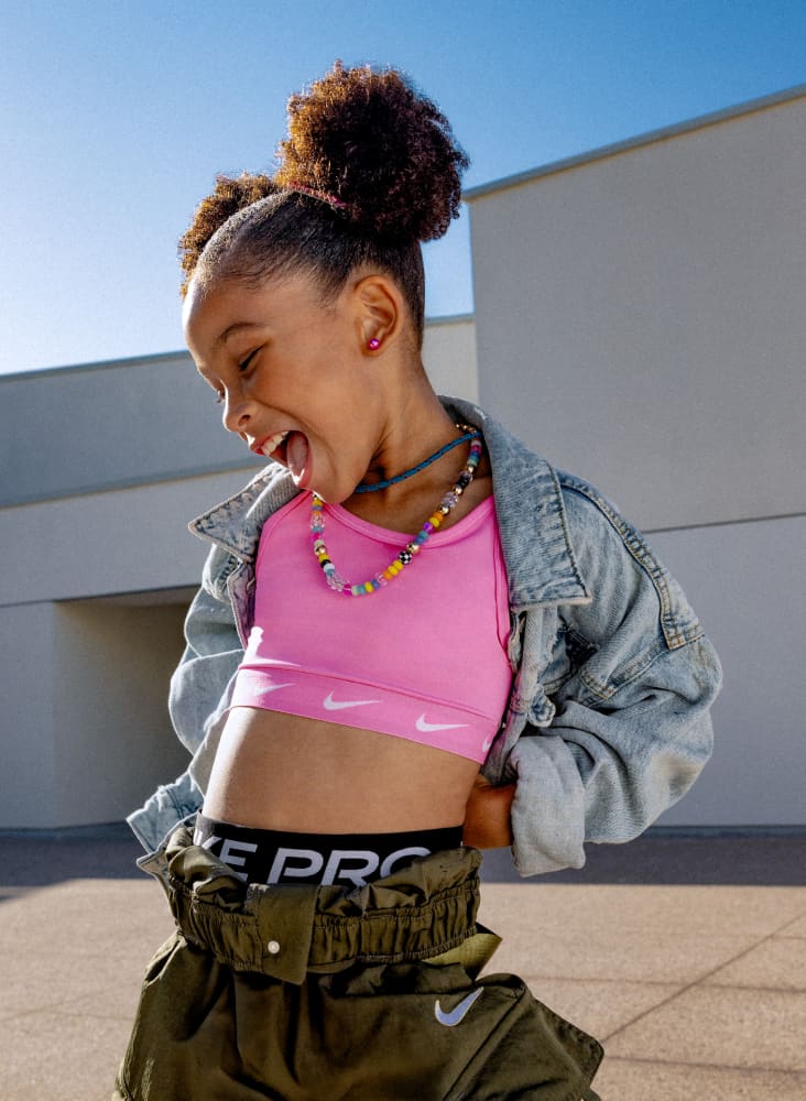Nike sports bra kid clearance