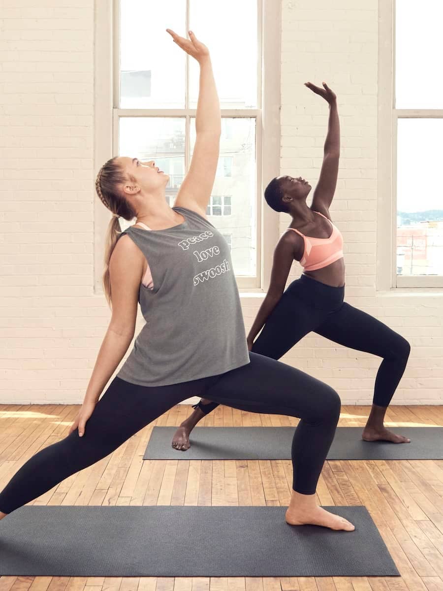 Comment acheter les bons vêtements de yoga. Nike CA
