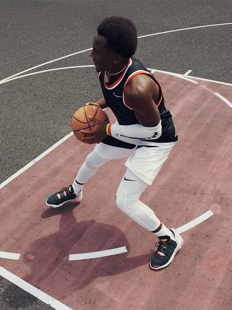 Les millors sabatilles Nike Basketball per a bases. Nike ES