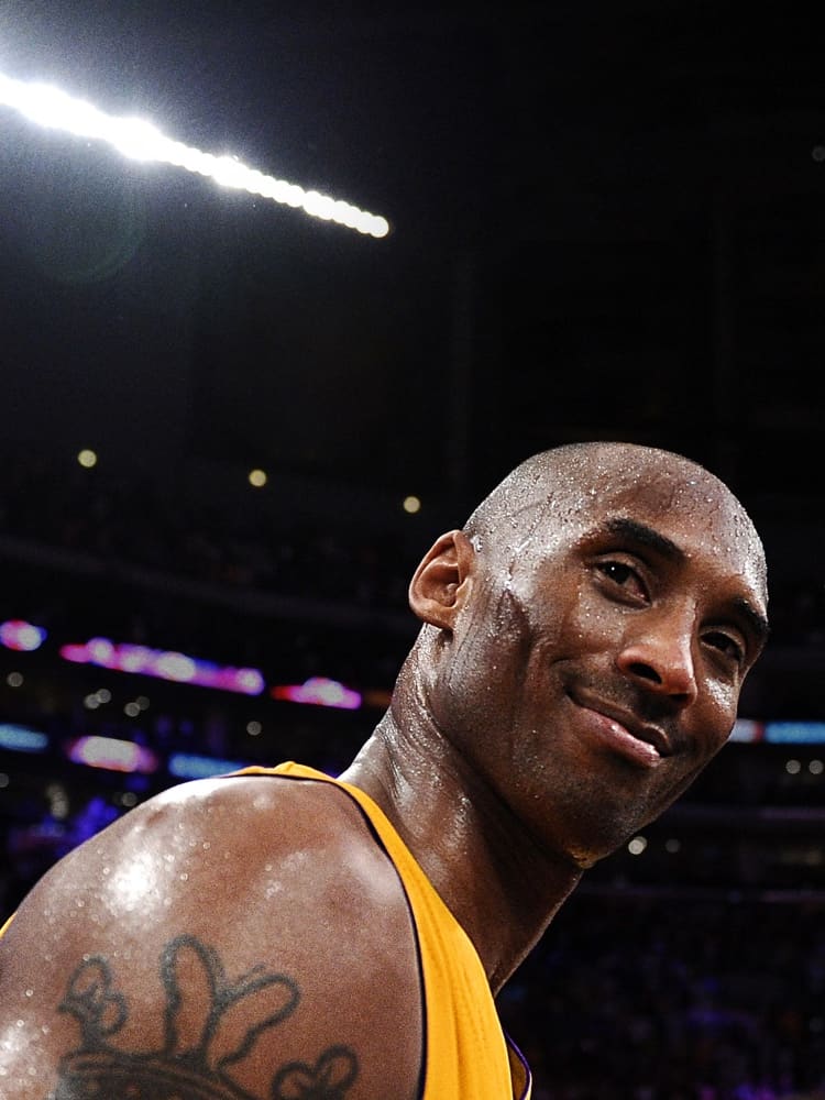 Lakers beat Spurs 129-102