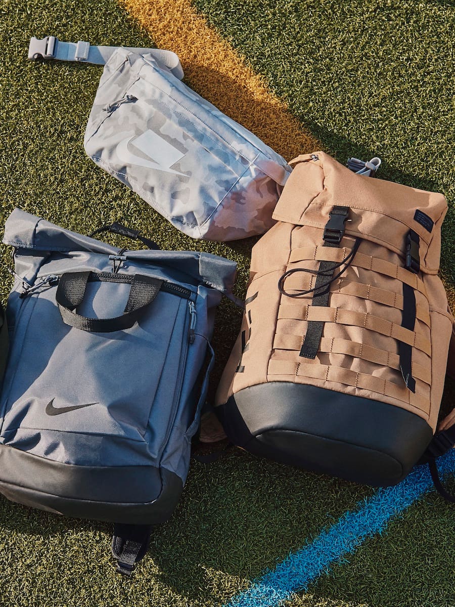 Cuáles son las mochilas ideales para ir a la escuela, trabajar y viajar?.  Nike