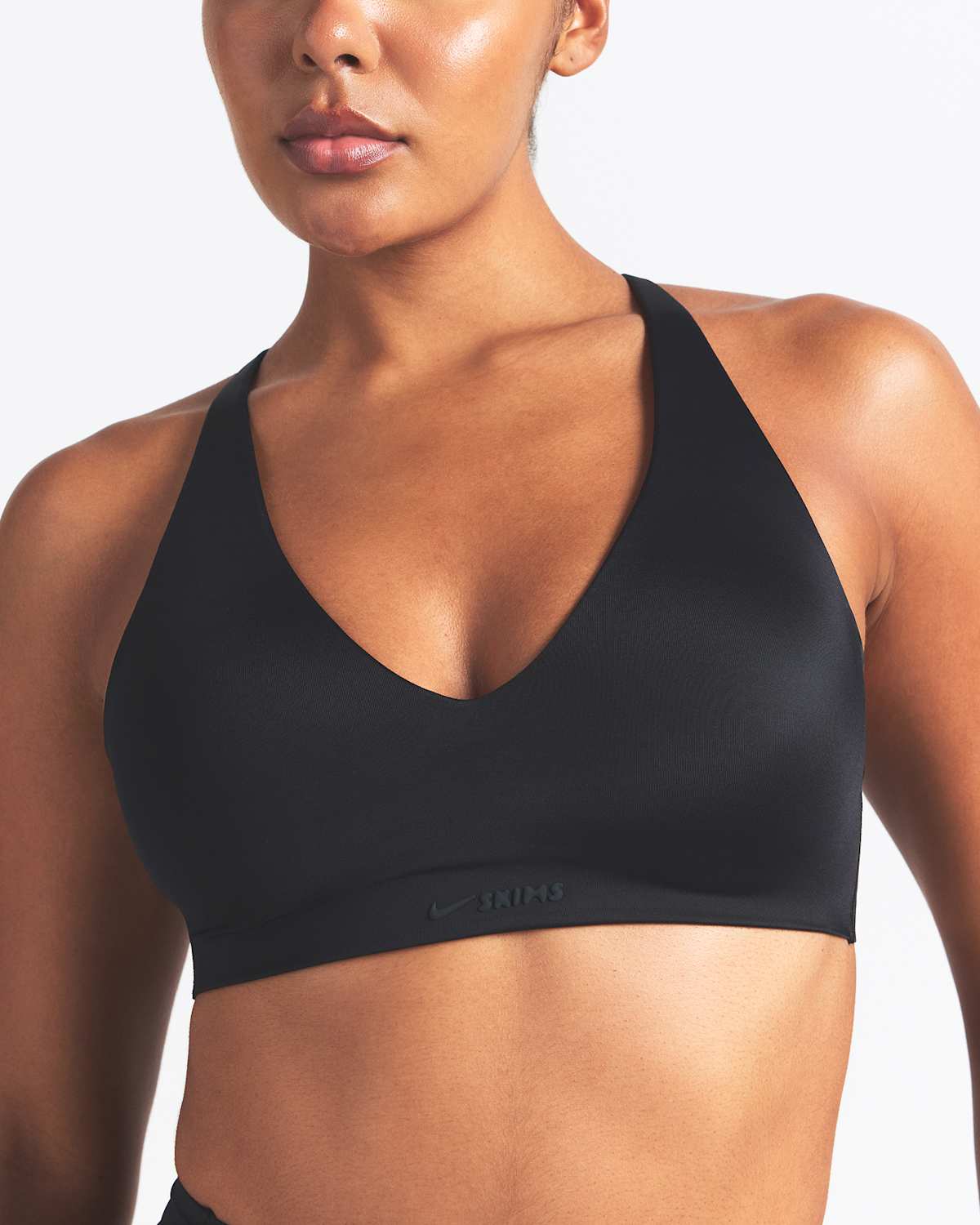 NikeSKIMS Bra Guide. Nike JP