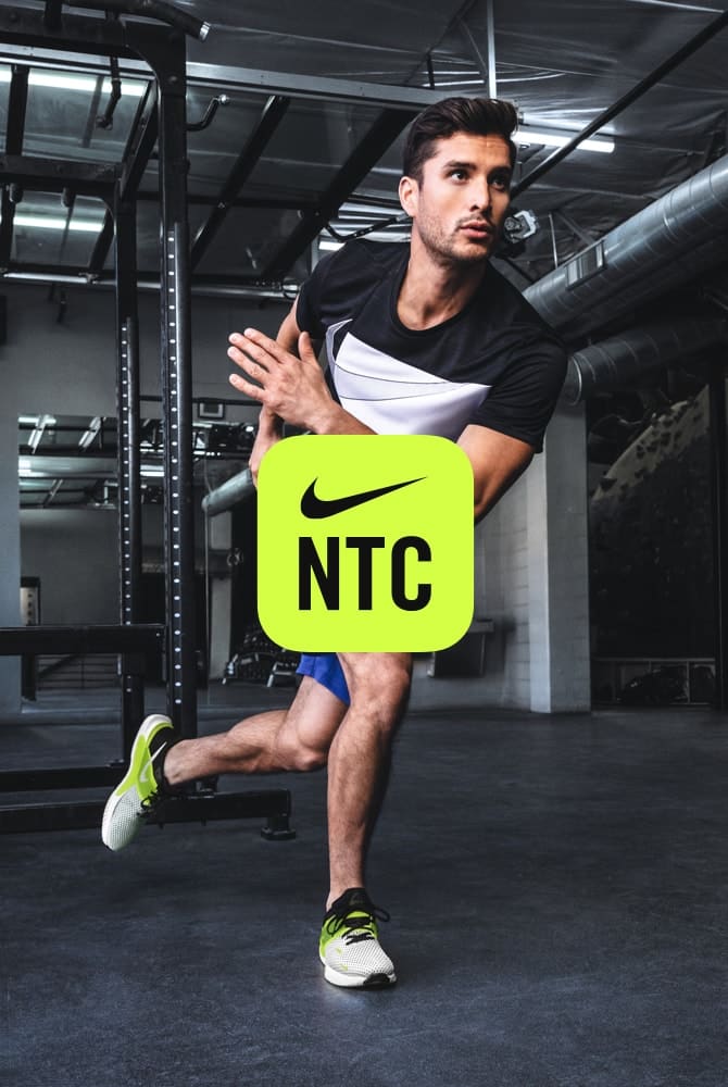 Les tractions pour renforcer le haut du corps. Nike CA