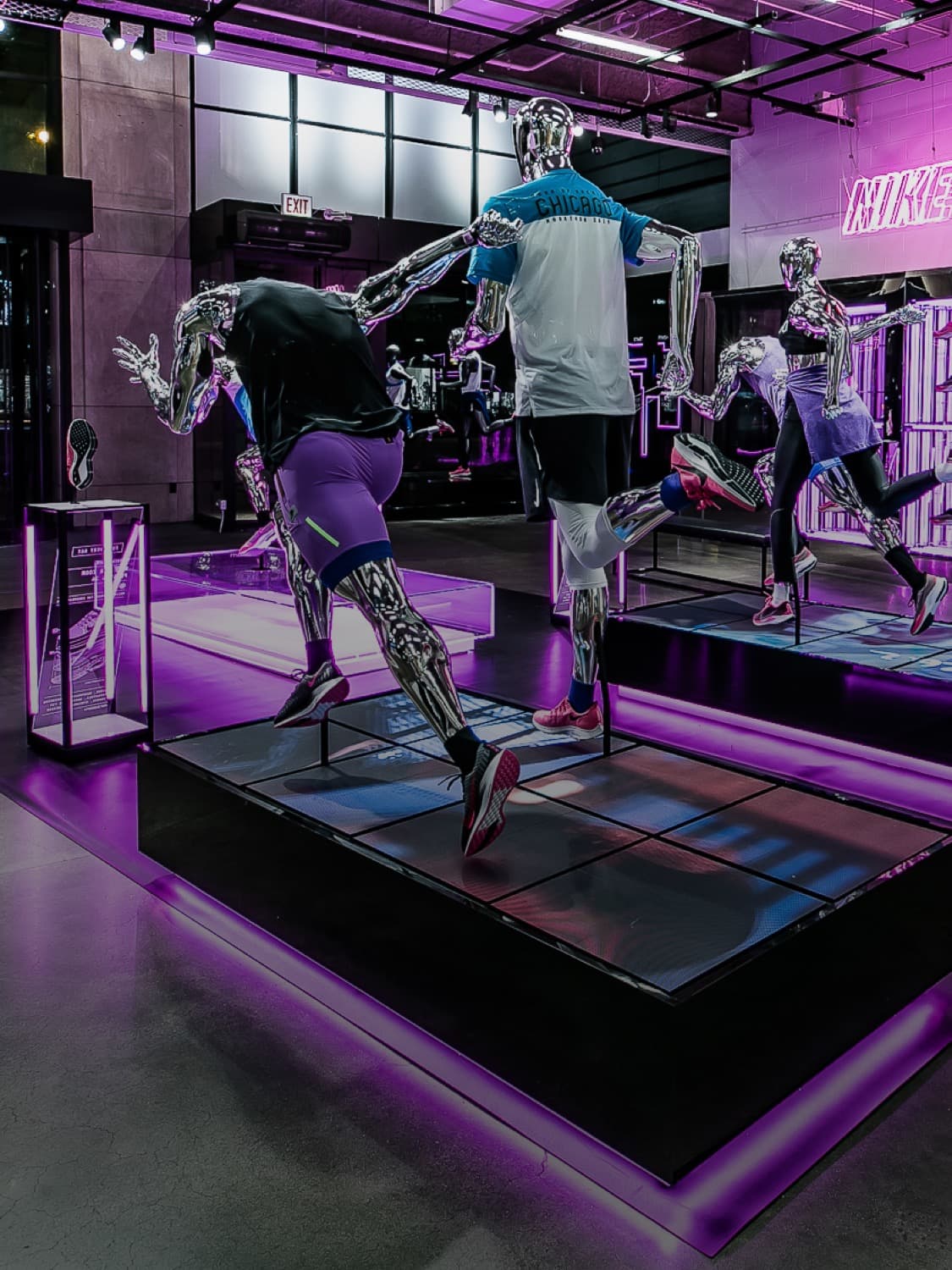 nike store locations chicago
