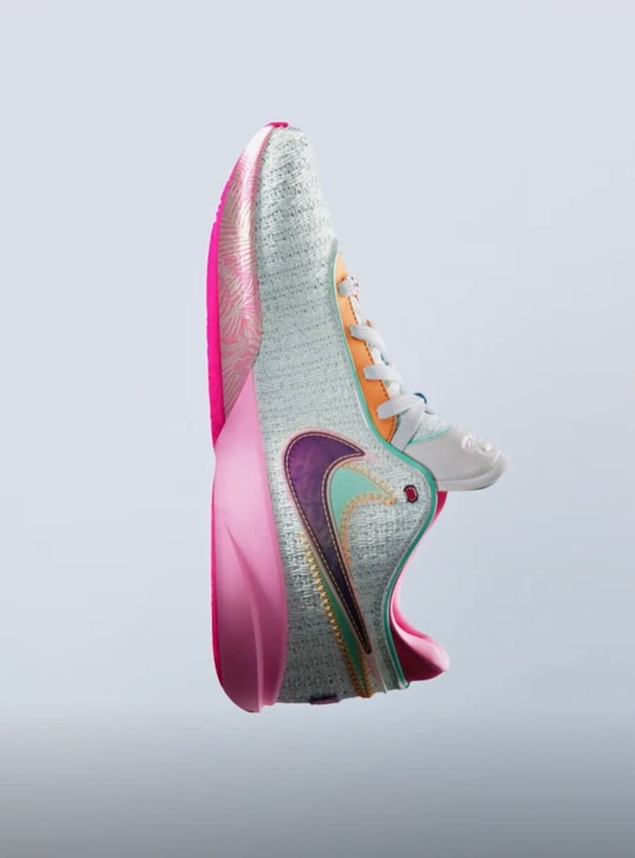 Offizielle Neuerscheinung LeBron 20 Informationen und Datum. Nike DE