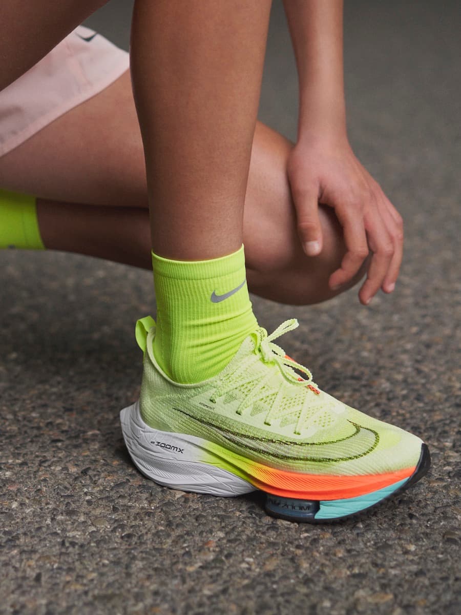 How to Choose the Best Socks for Running. Nike CH