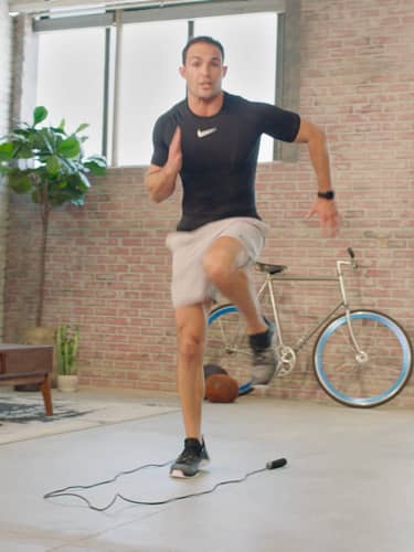 La corde à sauter est-elle plus efficace que le running ?. Nike LU