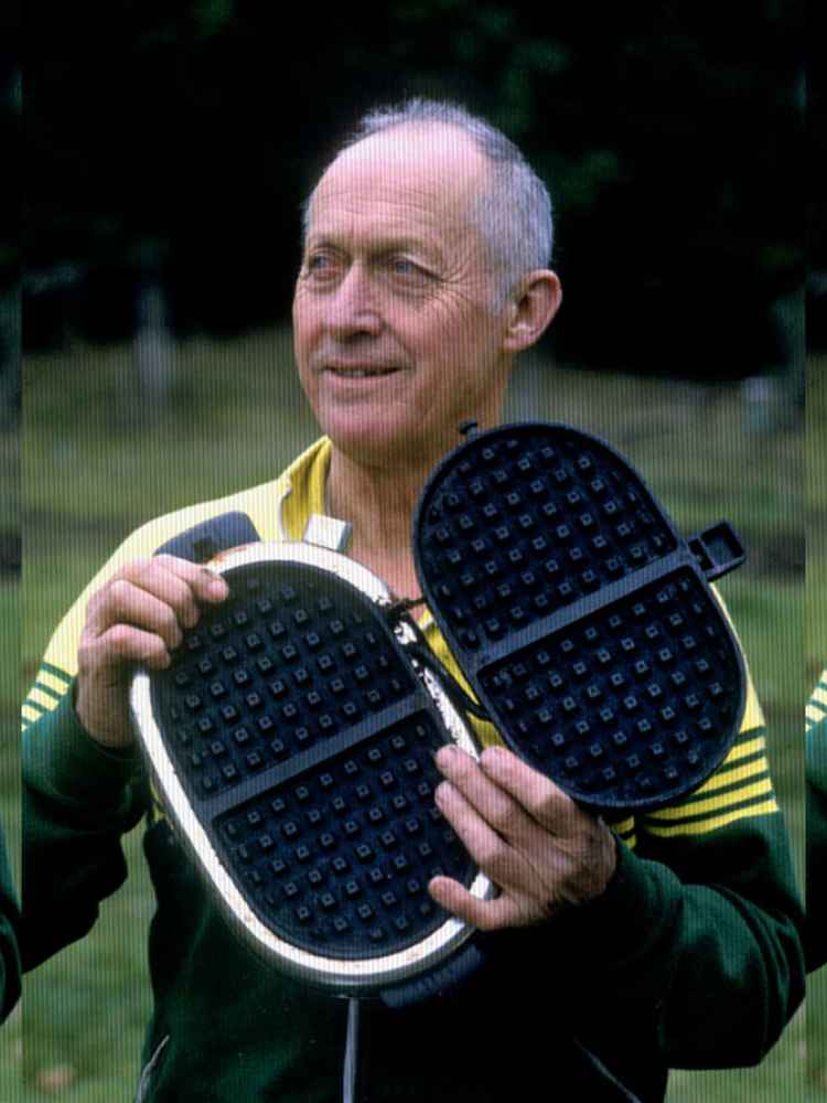 bill bowerman waffle shoes