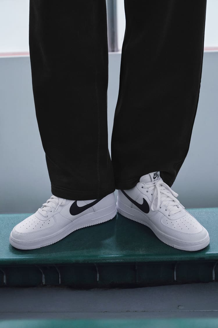 Nike Black Friday - Up To 50% Off. Just Do It. Nike SI