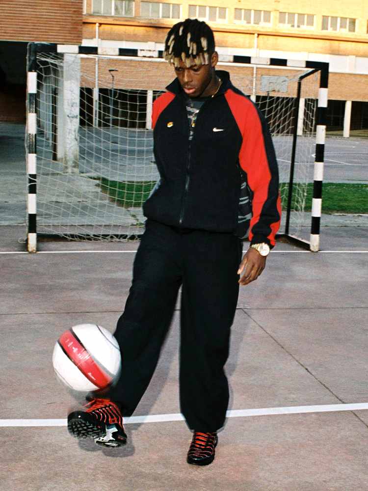 Nico Williams Air Max Plus | Nike By You | Nike. Nike SK