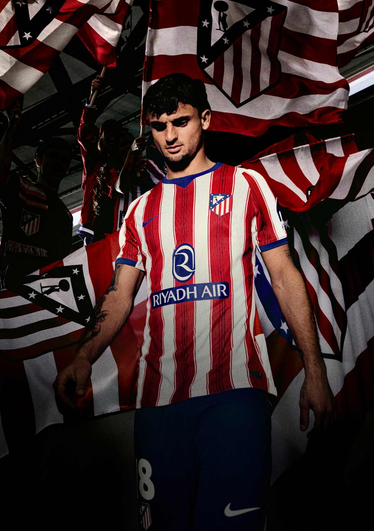 Nike Football. Nike LU