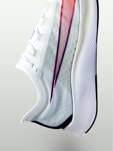 Nike Zoom Fly. Featuring the Zoom Fly 3. Nike JP