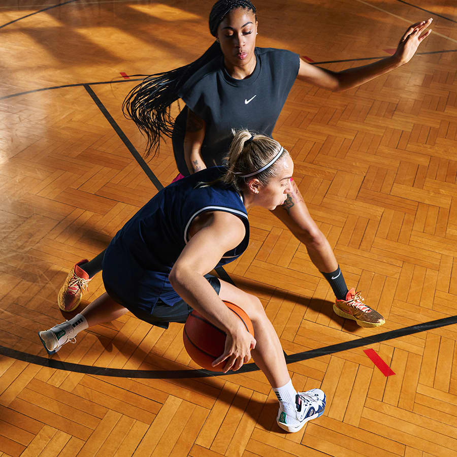 Nba players with nike shoes top
