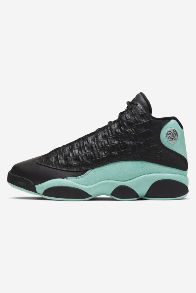AIR JORDAN 13 RETRO BLACK/ ISLAND GREEN. Nike AR