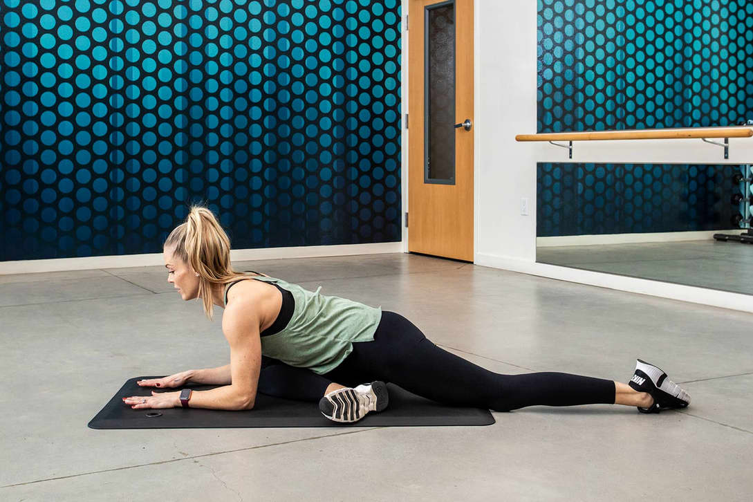 6 Stretches to improve your flexibility  Flexibility workout, Flexibility  tips, Exercise