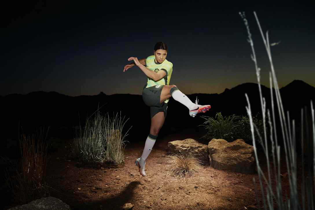 サム・カー、Nike Mercurialサッカーシューズとアパレルで初の