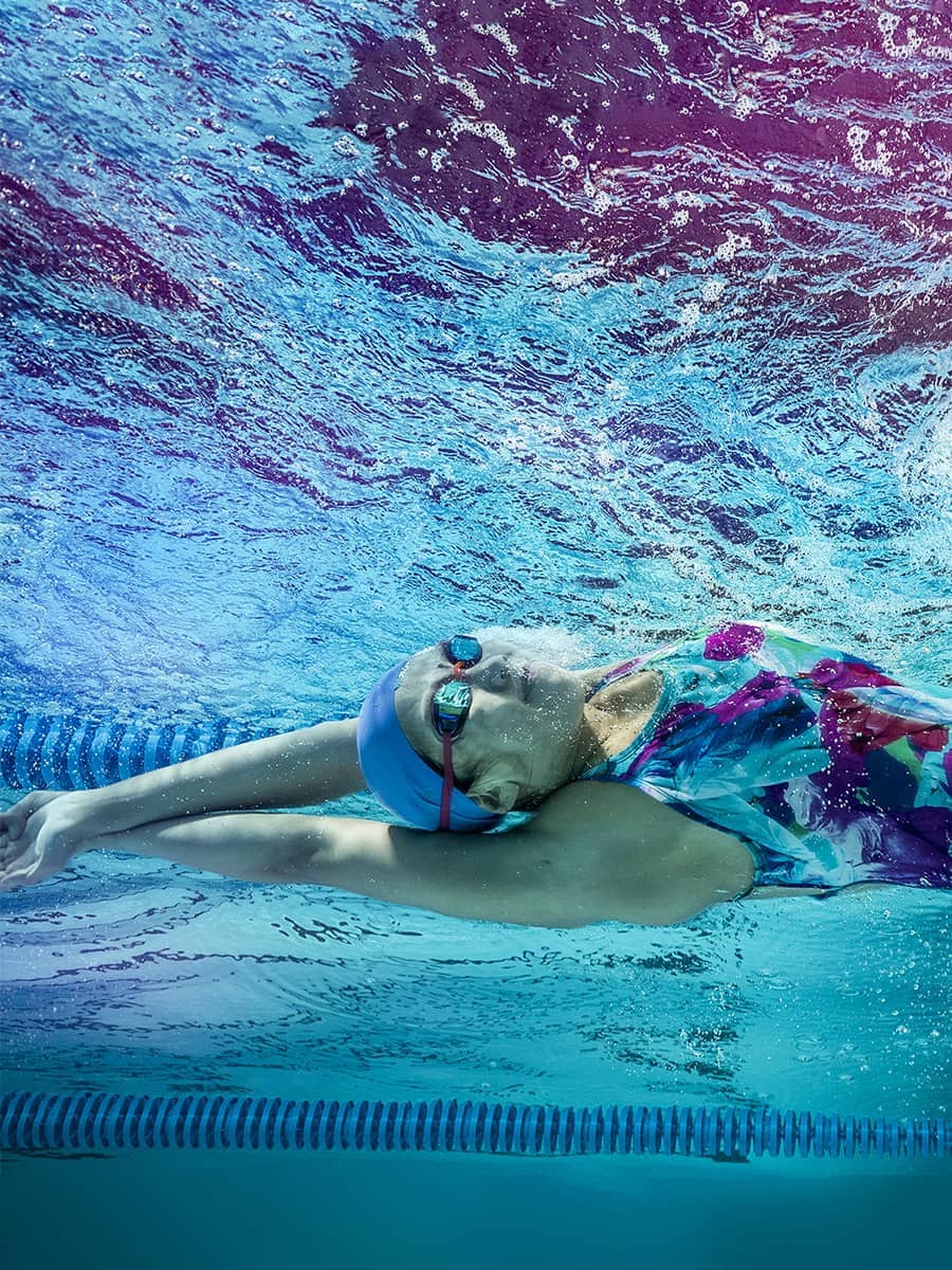 Cómo nadar más rápido, según los entrenadores. Nike
