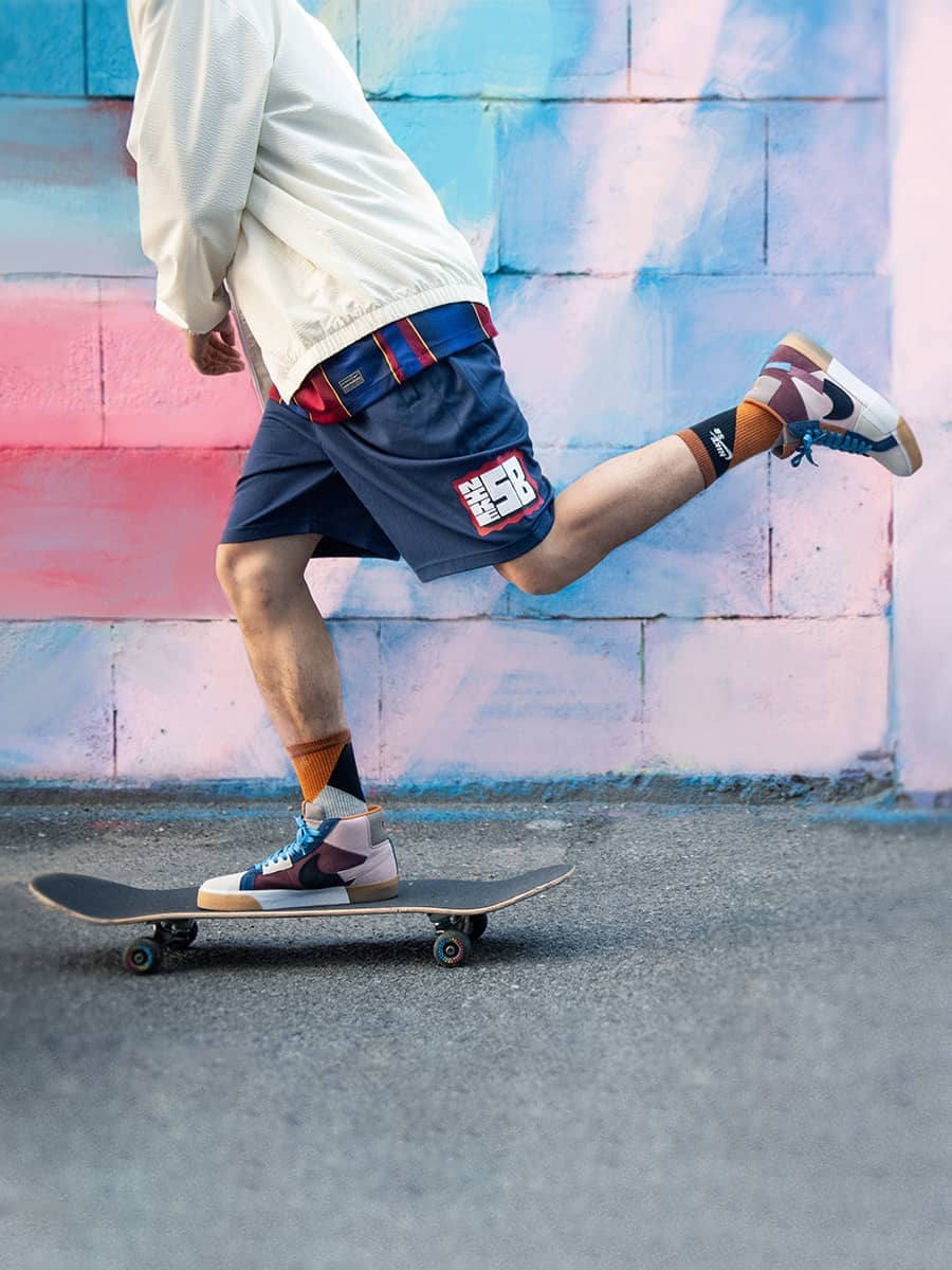 How to Skateboard for Beginners. Nike CA