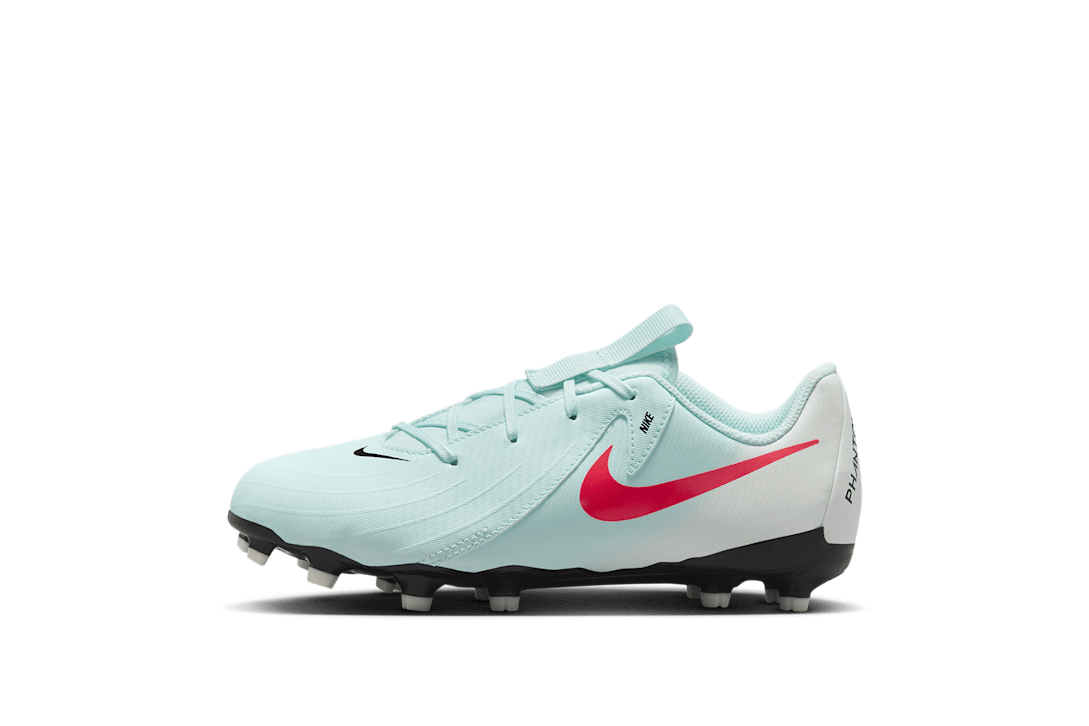 nike youth soccer cleats clearance