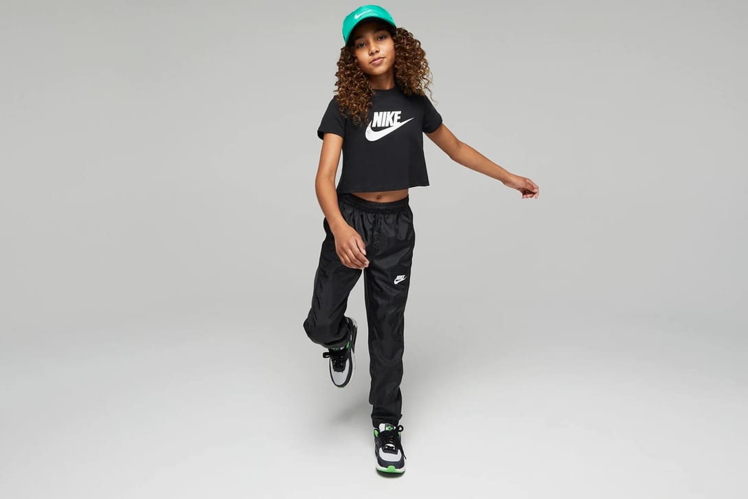 Die beste Sportbekleidung von Nike fur Madchen. Nike DE