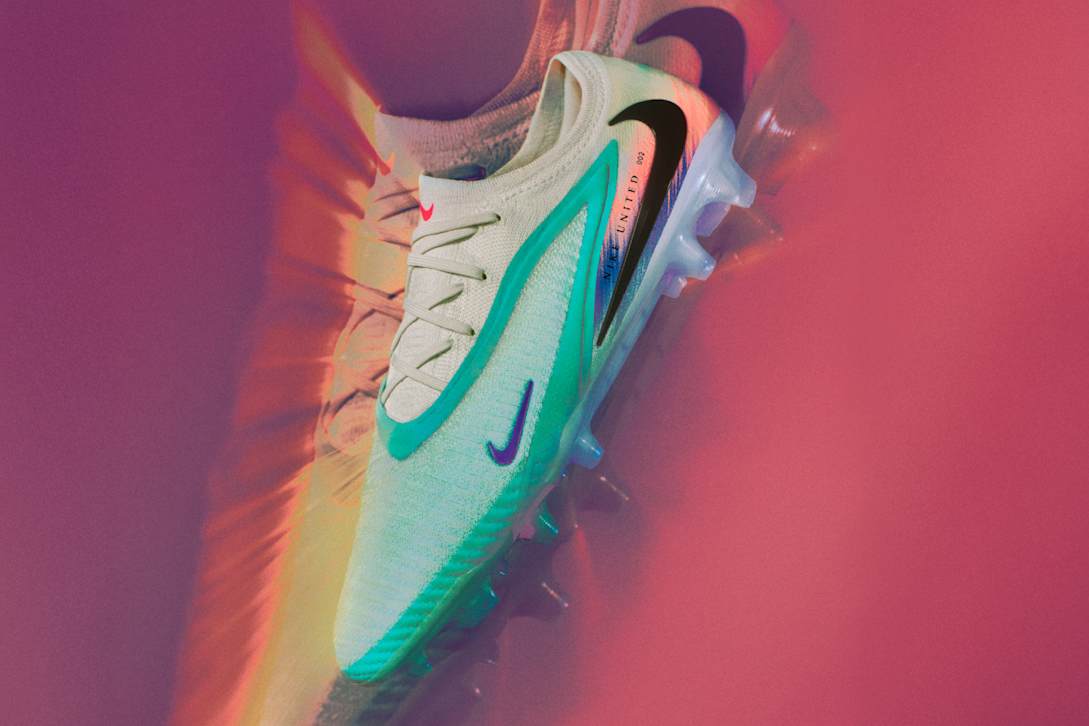 女子サッカー界のスター選手たちが生んだ、Nike United Packの新作