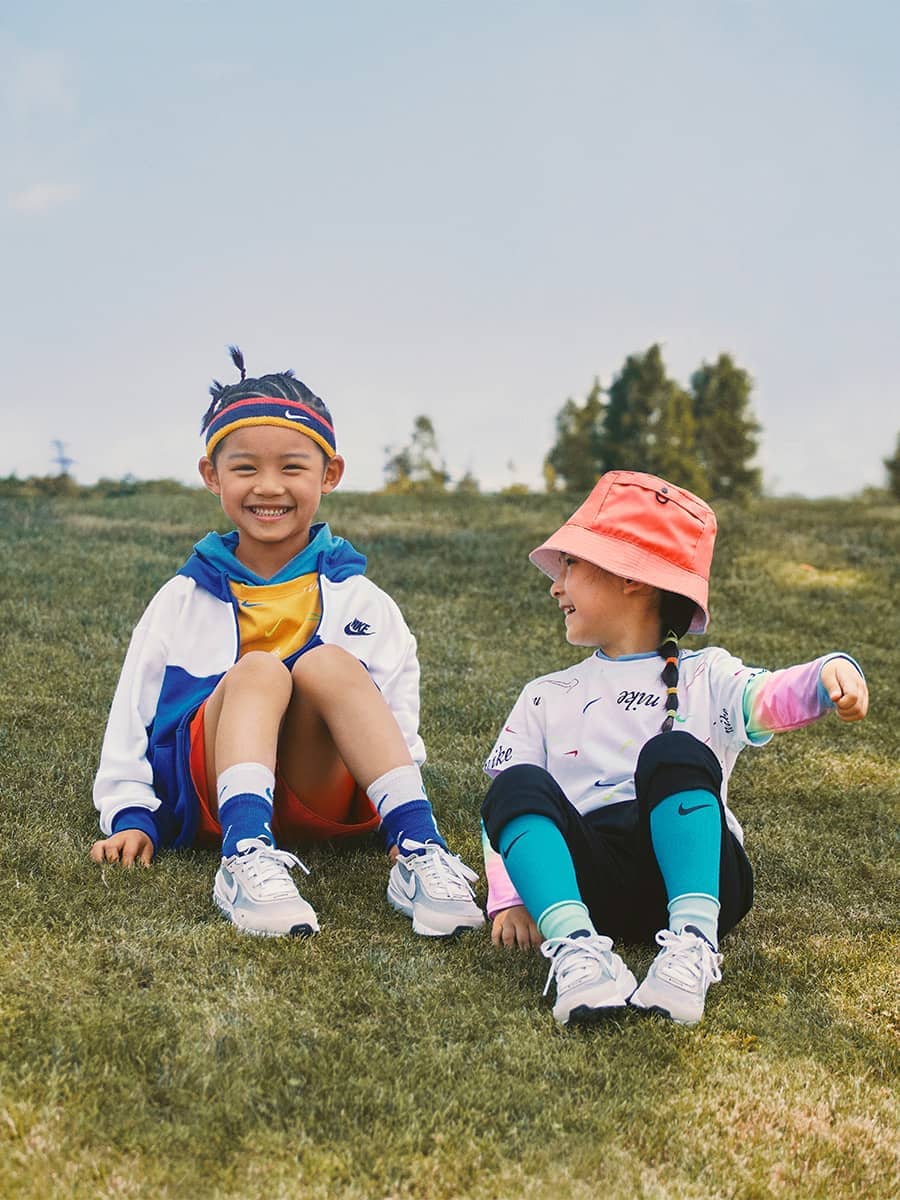 Nike hallenschuhe kinder hotsell mit socken