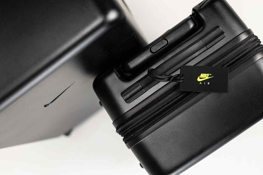 nike carry on luggage
