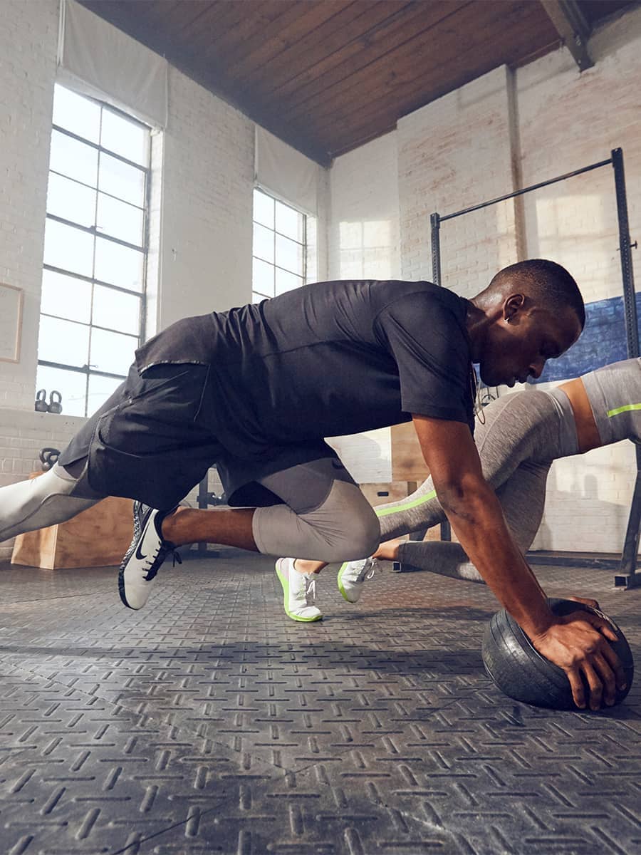 Siete ejercicios que pueden mejorar tu resistencia cardiovascular. Nike MX