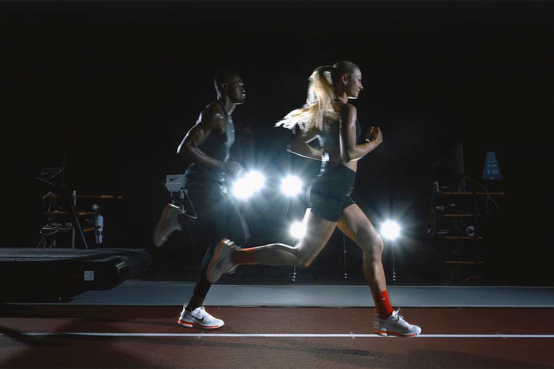 Nikeがペガサス プレミアムのクリエーションにビジブルAir Zoom 
