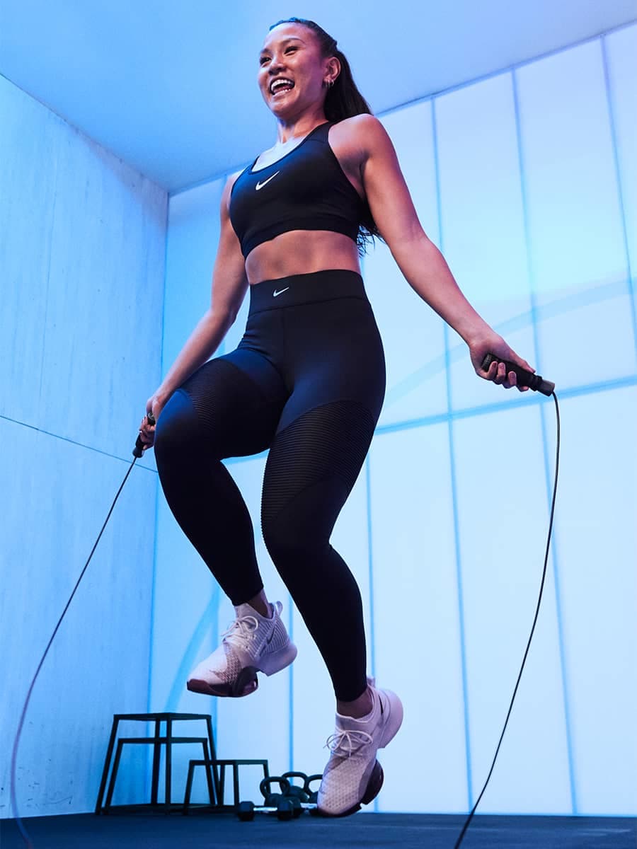 A 20-Minute Jump Rope and Dumbbell Workout