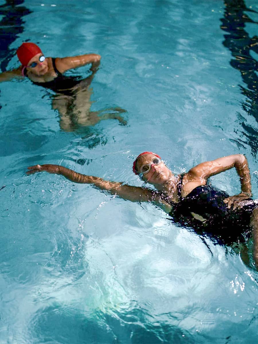 Los 7 mejores gorros natacion mujer 