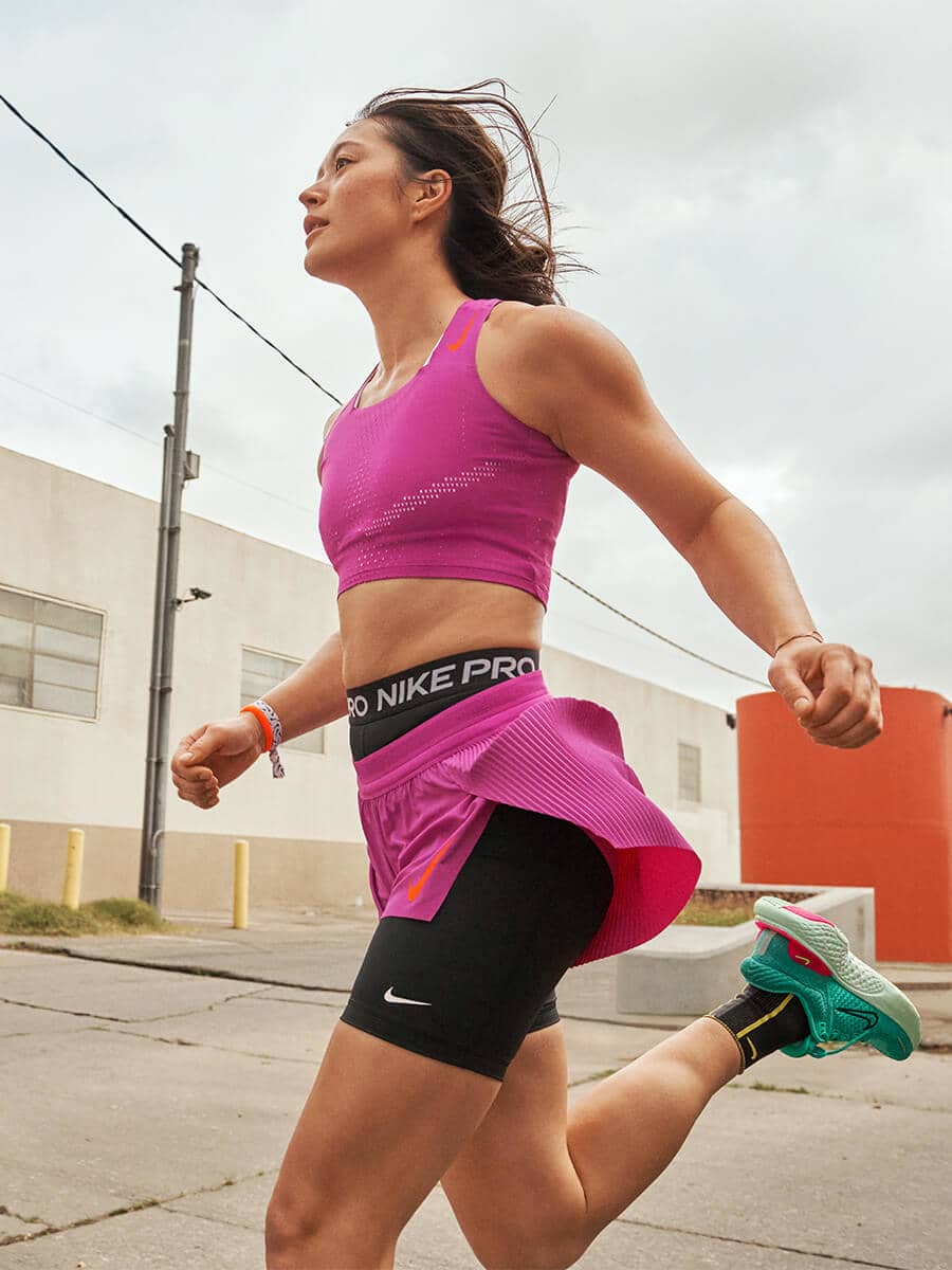Los tres mejores shorts de running de tiro alto para mujer de Nike