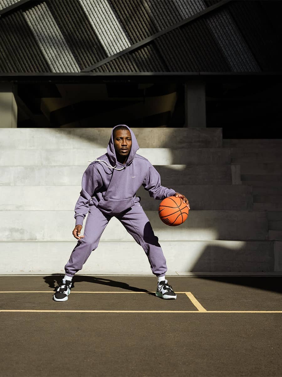 Youth Nike On-Court Spotlight 23 Green Milwaukee Bucks Jogger Pants