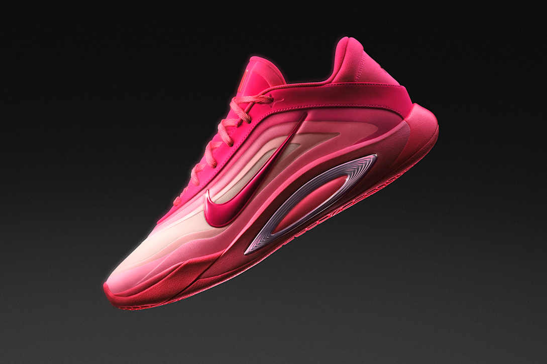 自身初のフットウェア&アパレルのシグネチャーコレクション、Nike A 自身初のフットウェア&アパレルのシグネチャーコレクション、Nike A