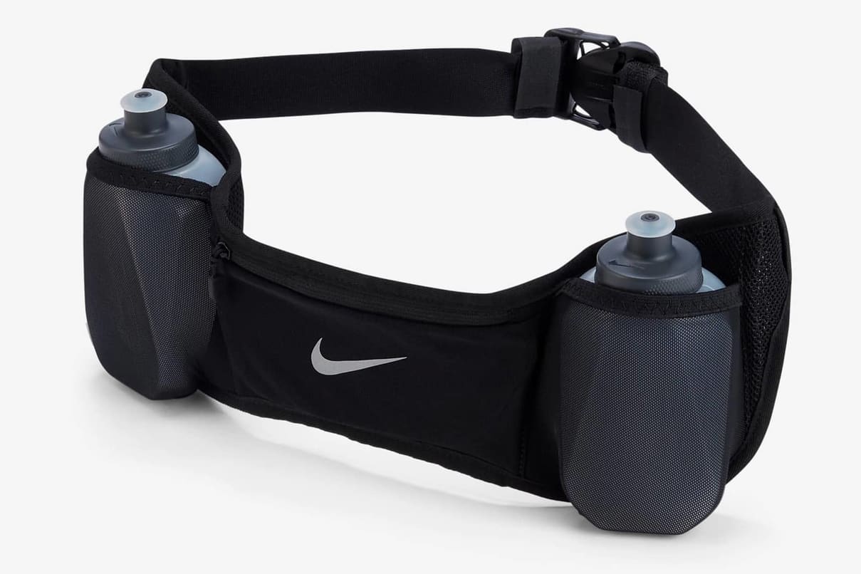 Nikeおすすめのランニング用ハイドレーションベルトとベスト 