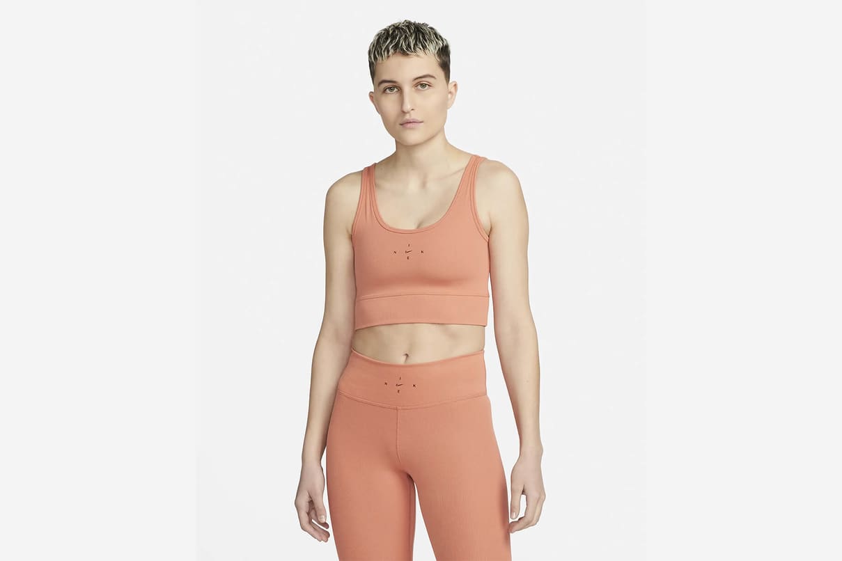 Nike top with built in bra store
