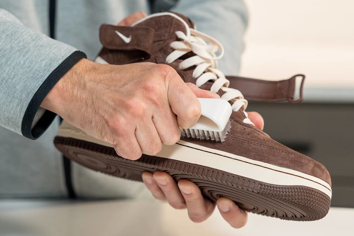 Best Suede Sneaker Cleaner: Keeping Your Footwear Fresh and Stylish