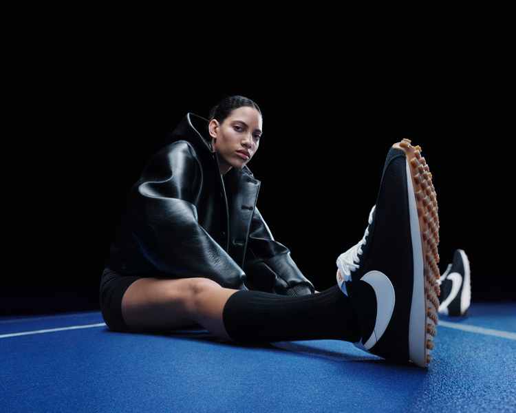 ◆日本未入荷◆NIKE◆COURT E◆送料無料◆ NIKE ナイキ スニーカー メンズ エア マックス NUAXIS