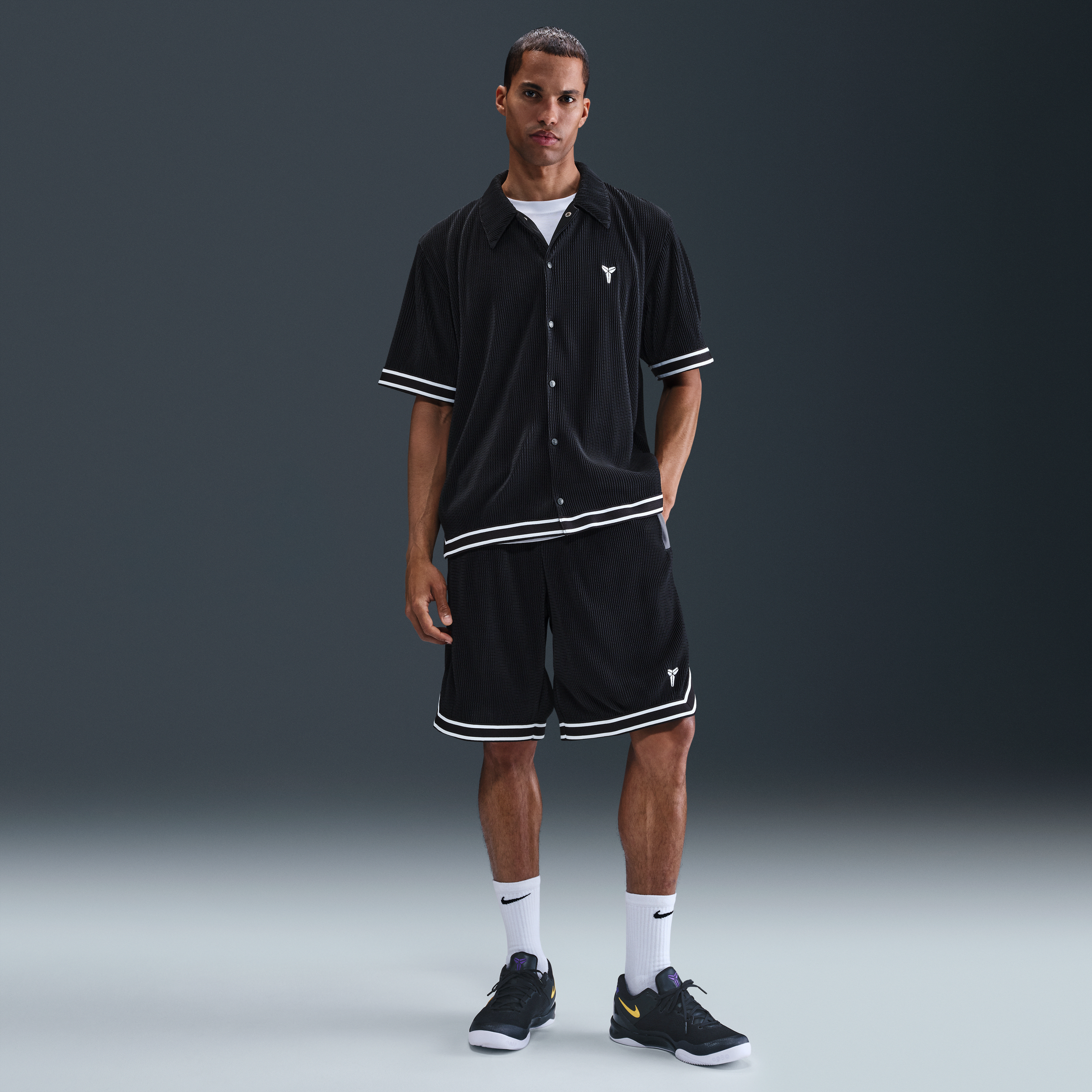 Kobe Men's Pleated Basketball Shorts