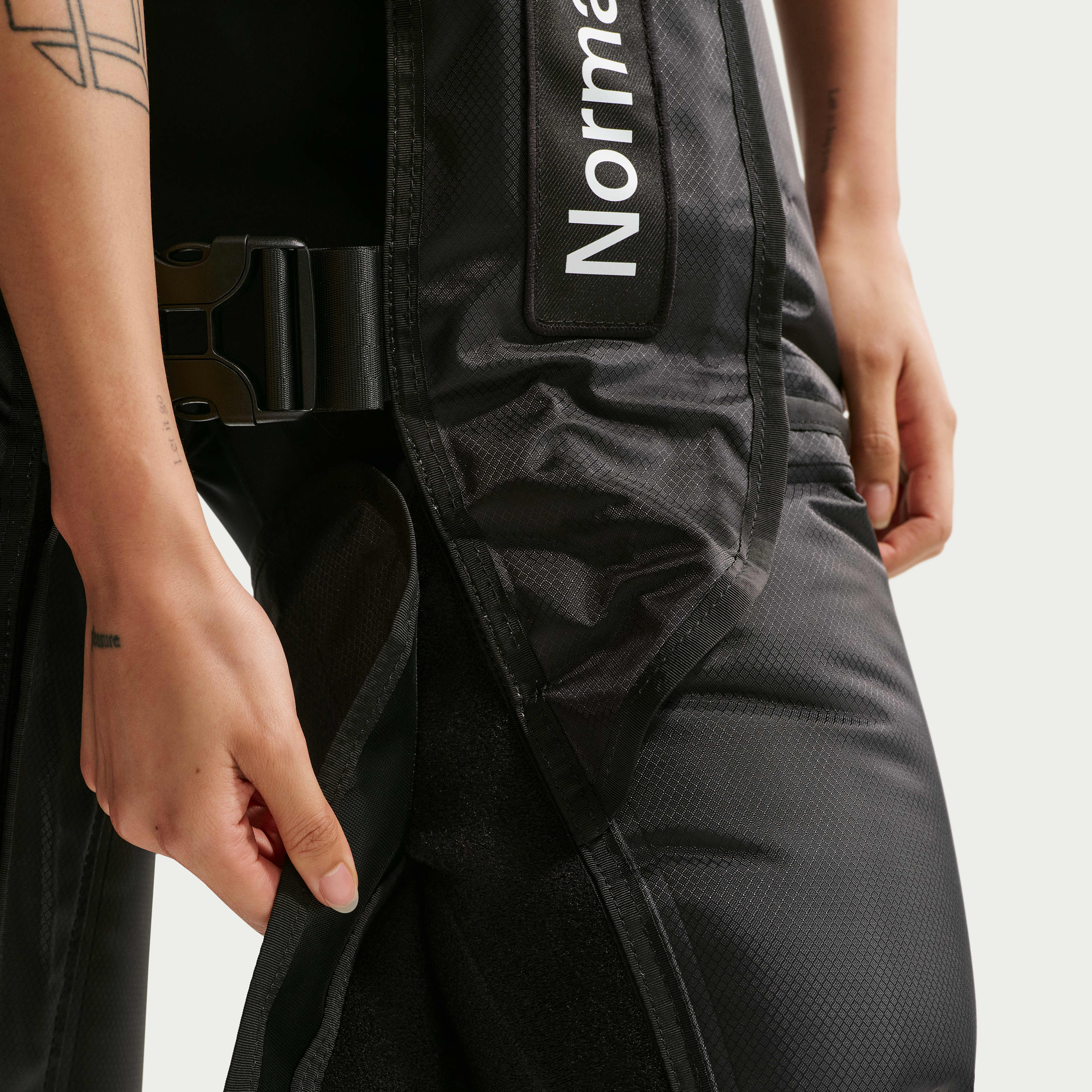 Hyperice Normatec Elite Hips Dynamic Air Compression Massage