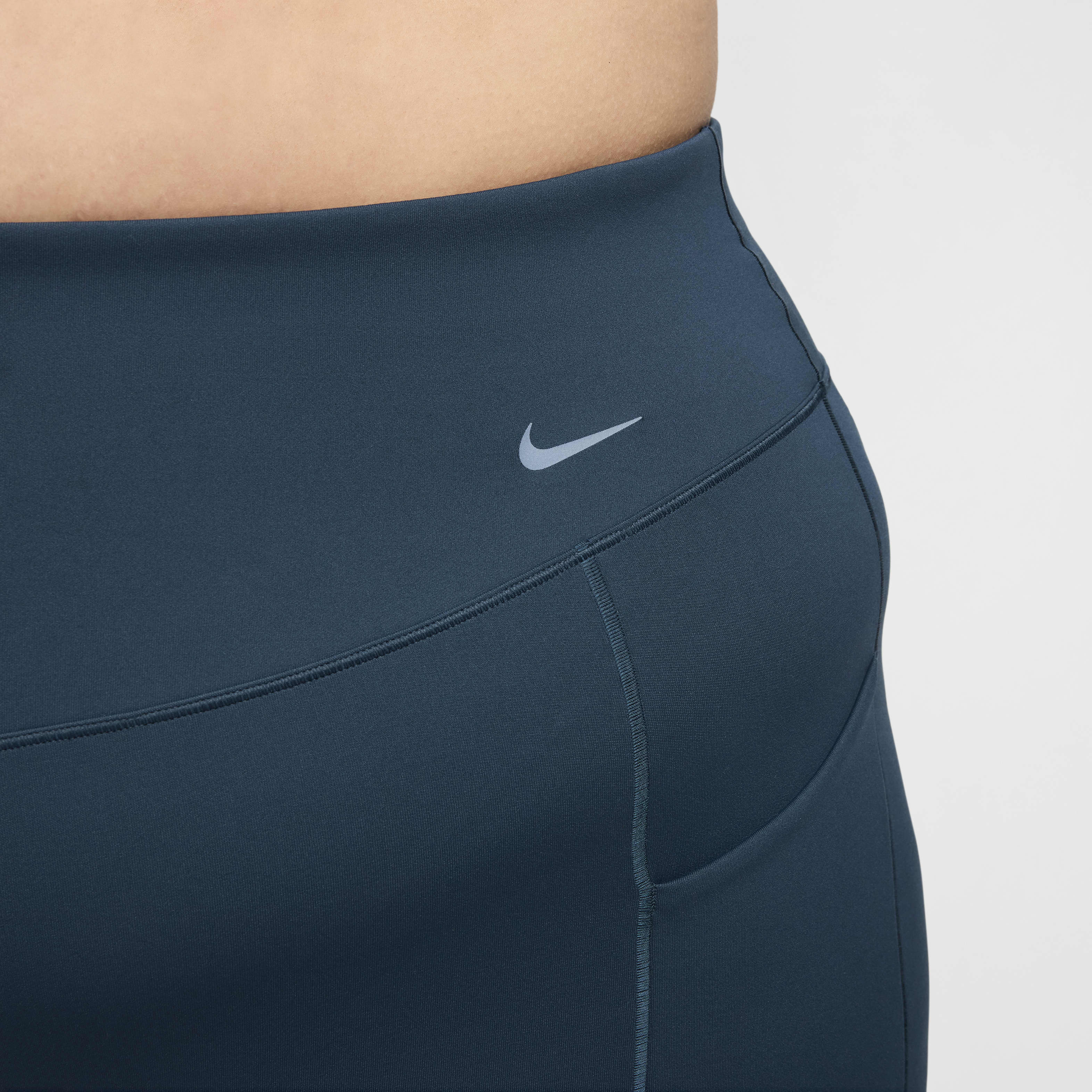 Nike Universa Women's Medium-Support High-Waisted 8" Biker Shorts with Pockets (Plus Size)